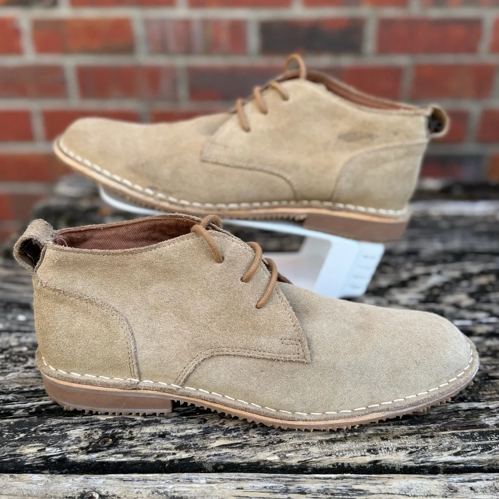 Red Tape Sandover Mens Tan Suede Leather Round Toe Sz 10 Lace Up Chukka Boots T7